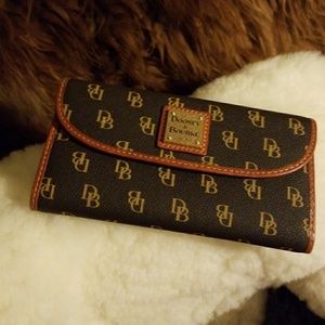 Dooney & Bourke  Wallet!